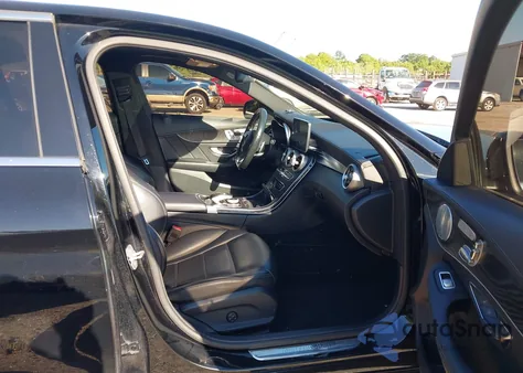 2015 Mercedes-Benz C 300 4Matic/Luxury 4Matic/Sport 4Matic from USA, damaged, VIN 55SWF4KB5FU015388